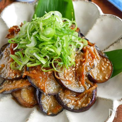 【とろとろなすのごま味噌炒め】ごはんとお酒によく合う味濃いめ