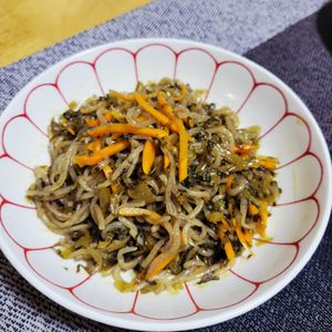 ヴェルの作ってみた!投稿(ごはんもビールも進む！【からし高菜のしらたき炒め】)