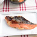 鮭の糀味噌焼き