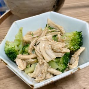 Natsukoの作ってみた!投稿(【鶏ささみ肉とブロッコリーのごま油ポン酢和え】ぱぱっと作れる)