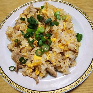 ナムディの作ってみた!投稿(調味料は2つだけ！オイマヨ炒飯)