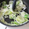 旨辛やみつき！【もちチーズトッポギ】の工程2