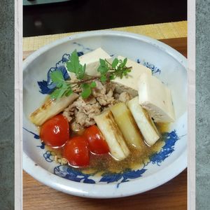 チョロリスの作ってみた!投稿(【すき焼き風肉豆腐】甘めの味付けがおいしい♡)