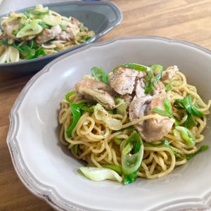 ゆかりの作ってみた!投稿(【やみつき♡︎ねぎ塩レモン豚焼きそば】爆速10分レシピ♪)