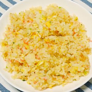 こざかなの作ってみた!投稿(焦がし醤油のかに玉チャーハン 【#パラパラのコツ #簡単】)