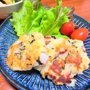 かさやの作ってみた!投稿(悪魔のおつまみ【たことはんぺんのふわふわ焼き】)
