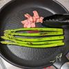 丸ごとアスパラグラタン│ホワイトソースはレンジでお手軽の工程2