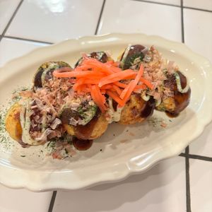 mi-koの作ってみた!投稿(関西人夫婦が作る♩カリッもち♩【米粉たこ焼き】)