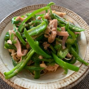 Aliceの作ってみた!投稿(レンジで♩しゃきしゃきピーマンとハムとえのきの麺つゆびたし)