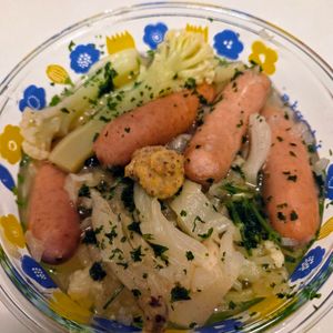 にゃんこさん🐱の作ってみた!投稿(とろ旨！たっぷりキャベツのコンソメ煮★粒マスタード添え)