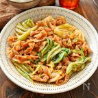 【10分で絶品！豚バラキャベツの韓国風甘辛炒め】ご飯進む！