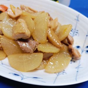 AKARI☆の作ってみた!投稿(鶏大根の甘辛煮【作り置き】)