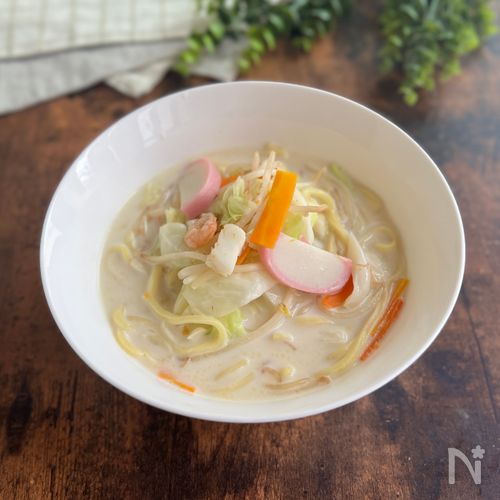 焼きそば麺で作る、野菜たっぷり【ちゃんぽん麺】