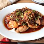 【ご飯が進む！】鶏もも肉のブラウンマッシュルームソースがけ