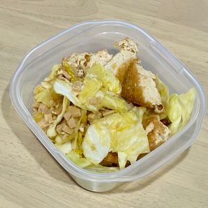 あおいの作ってみた!投稿(春キャベツと厚揚げの肉味噌炒め【鶏ひき肉でヘルシー】)