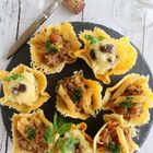 パーティー映え間違いなし♪レンジで作るパリパリ食感のチーズカップ&おつまみ!