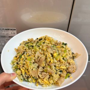 ケの作ってみた!投稿(栄養満点！味も満点！小松菜チャーハン)
