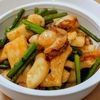 まゆのの作ってみた!投稿(韓国の家庭料理イカ・ベビーホタテ・にんにくの芽の甘辛炒め)
