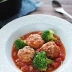 トマト煮込みのミートボール