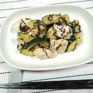 M＊Pの作ってみた!投稿(ささみとズッキーニの塩昆布炒め)