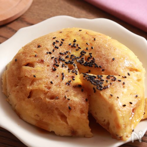 レンチン2分半！米粉のおさつ蒸しパン〜あまじょっぱダレがけ〜
