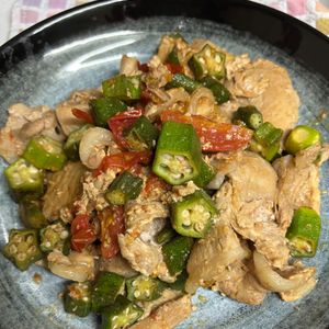 みなみの作ってみた!投稿(【夏野菜たっぷり豚のレモン生姜焼き】絶品さっぱりコク旨だれ！)