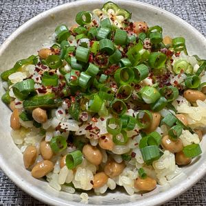 楽ラク手抜キッチン🐶🐾の作ってみた!投稿(火を使わず作れる！オクラ納豆ごはん)