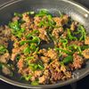 【豚そぼろピーマンのガーリックメシ】時短で大満足！の工程3