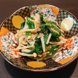 りんの作ってみた!投稿(レンジ5分！【無限にらえのき】胡麻油香るシャキシャキ食感♩)