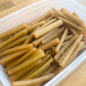 ゆかりの作ってみた!投稿(春の味♪簡単！ふきの佃煮（きゃらぶき）)