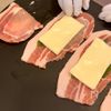 マヨで簡単に衣付け✨大葉チーズカツ🐷の工程1