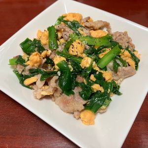 りんごの作ってみた!投稿(【豚たまニラ炒め】ご飯がすすむ！ボリューム満点おかず♪)