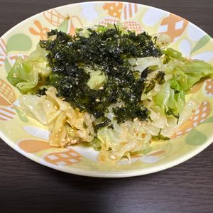 973586の作ってみた!投稿(レンジで5分！【韓国風おつまみキャベツサラダ】胡麻油香る♩)