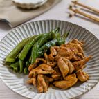 【鶏もも肉とシシトウの蒸し焼き】調味料２つでみんなが好きな味