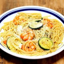 海老とズッキーニのパスタ