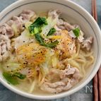 セロリと豚肉の健やかラーメン