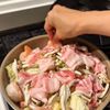 簡単にできる！ぶっ込み【中華丼】の工程2