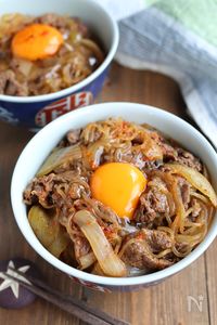 絶品つゆだく牛丼【糸こんにゃくでかさ増し】