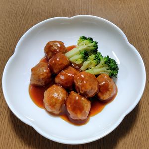 めぇの作ってみた!投稿(【甘酢肉団子】安くて簡単なご飯泥棒)