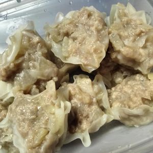 和音の作ってみた!投稿([焼売] フライパンで簡単･たっぷり玉ねぎの肉シュウマイ)