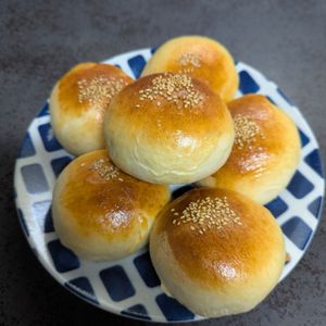 Lemonの作ってみた!投稿(簡単美味しい！ホームベーカリーでホテル風ハンバーガーバンズ)
