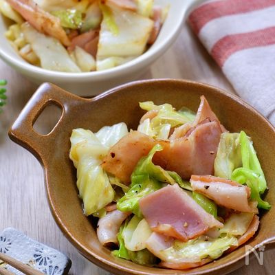 サッと作れる☆『キャベツとベーコンの炒め物』