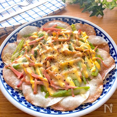 餃子の皮で簡単♡パリパリアスパラハムチーズ