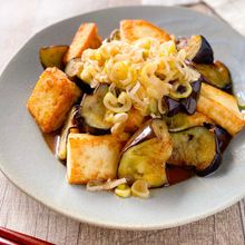 【簡単げきうま♡】なすと厚揚げのねぎ塩だれがけ