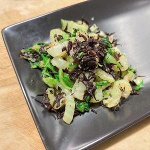どーなつの作ってみた!投稿(【減塩】白菜とひじきのしょうが和え。)