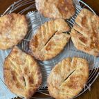 バターオイルなしで層ができる「ふとらないパイ」でリーフパイ