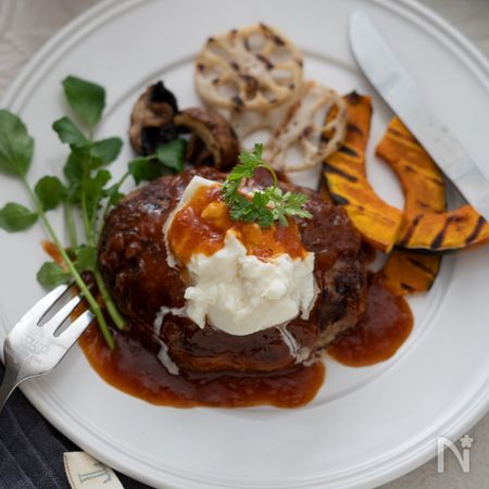 ブラータチーズのせハンバーグ By 栁川かおり レシピサイト Nadia ナディア プロの料理家のおいしいレシピ