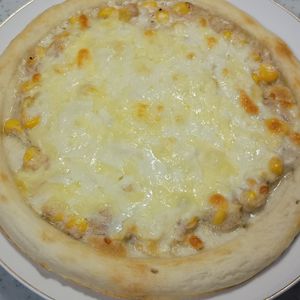 ひろりぃの作ってみた!投稿(【業務スーパー】ツナコーンマヨピザ)