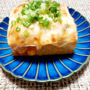 よっこの作ってみた!投稿(絹厚揚げのキムチマヨチーズ焼き)