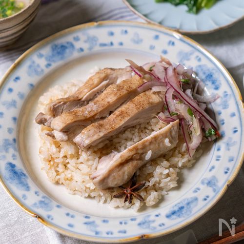 【海南鶏飯】花のアロマ漂う♪